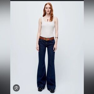 Re\Done- 70s Bell Bottom Heritage Wash Denim Jeans in Size 30.